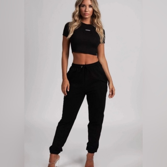 6/$28❗️Black Jogger Pants - Picture 7 of 10